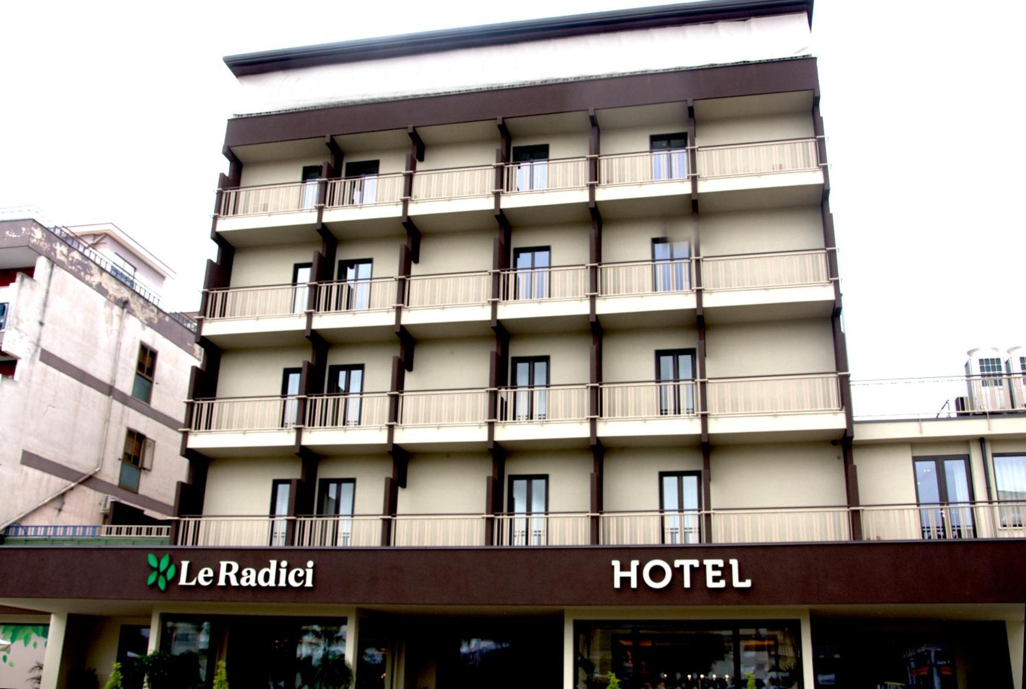 Hotel Commercio 巴蒂帕利亚 外观 照片