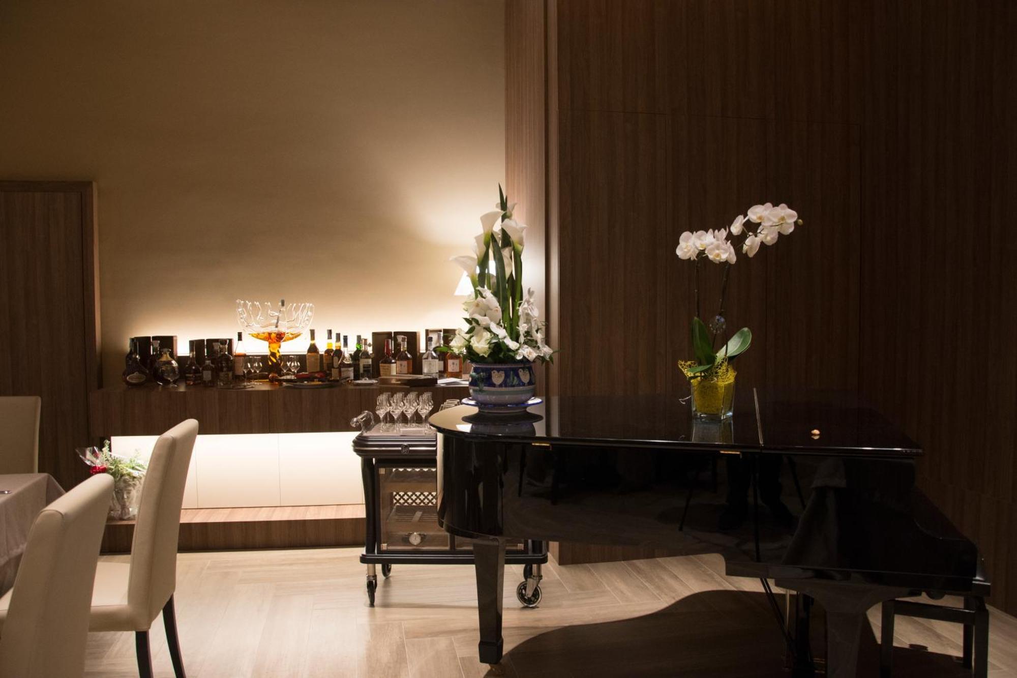 Hotel Commercio 巴蒂帕利亚 外观 照片